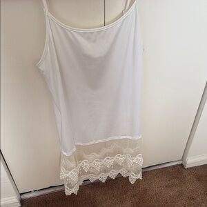 Elegant White Lace Trim Tank S/M